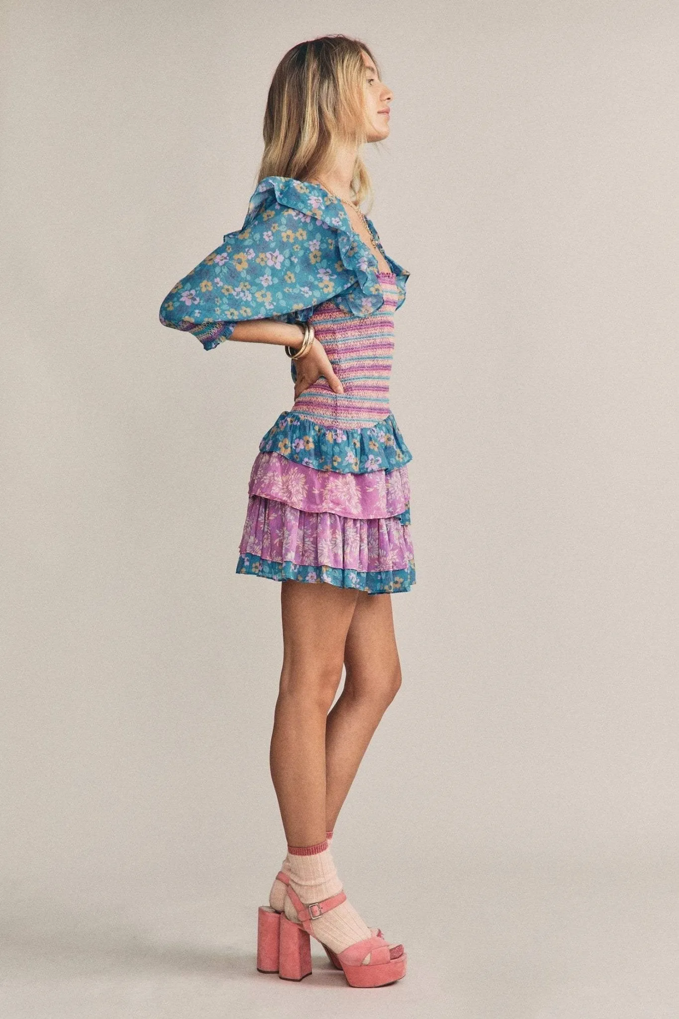 Gisela Mini-robe à corsage froncé et à volants