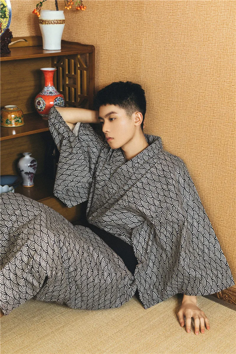 MEN’S TRADITIONAL JAPANESE FULL-SLEEVE KIMONO
