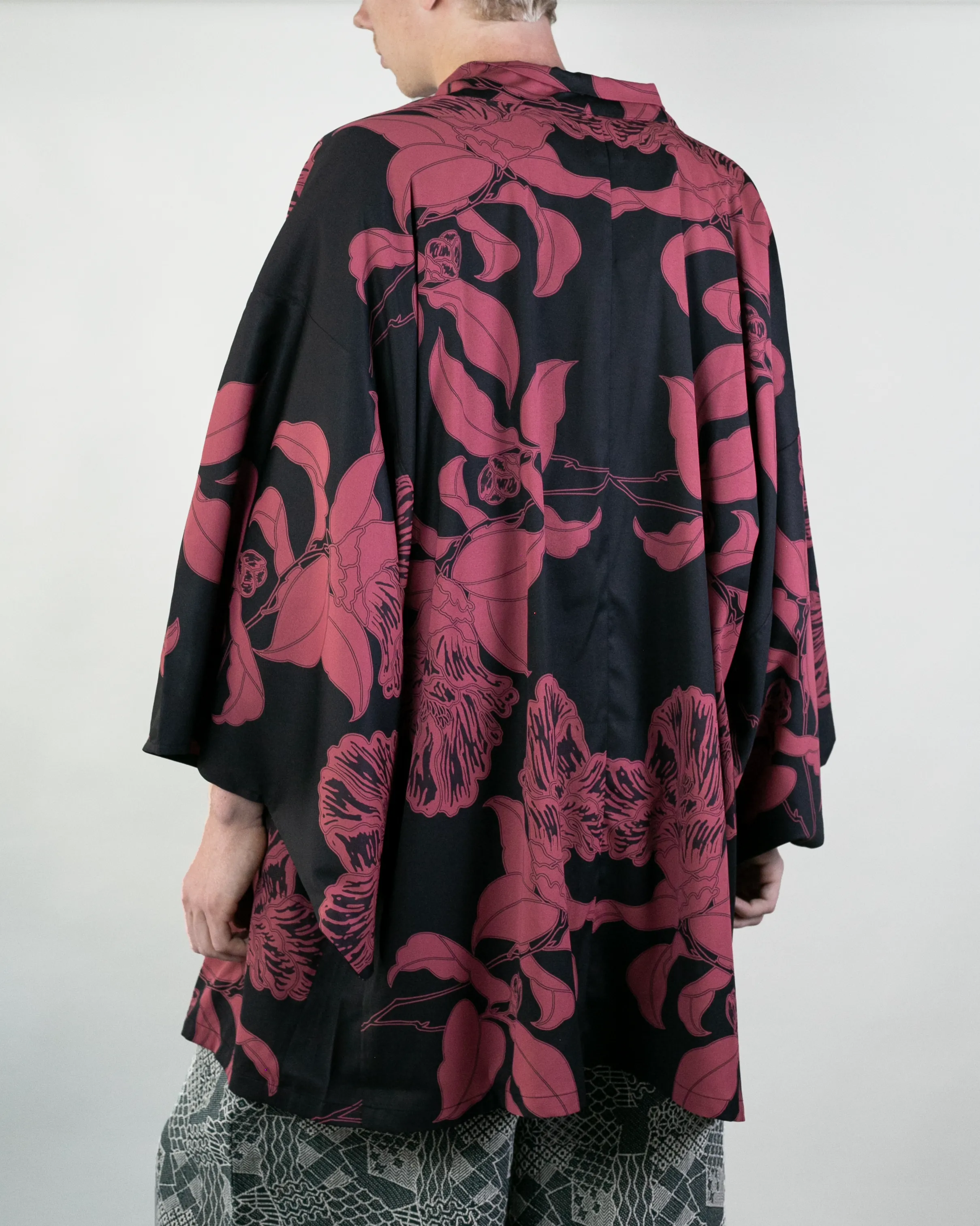 Wa-Modern Haori Robe, Red Flower Pattern
