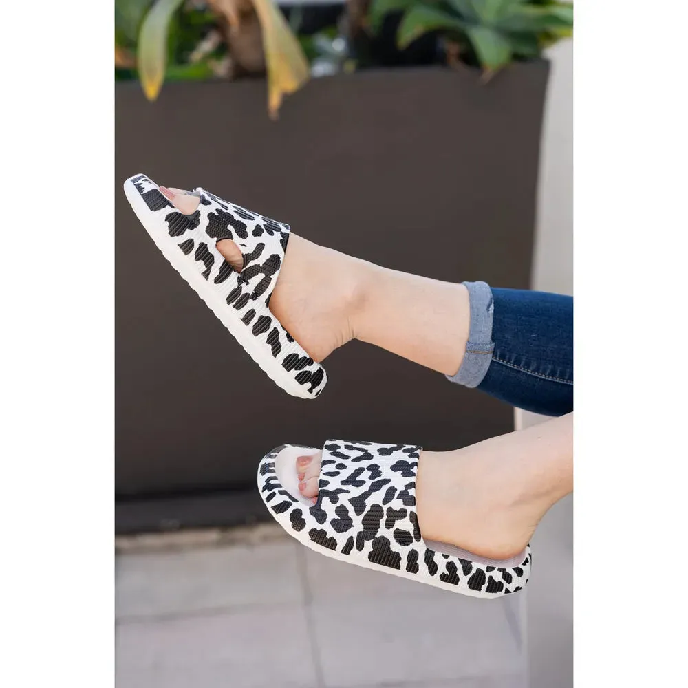 White Leopard Cloud Like-Beach or Casual Slides
